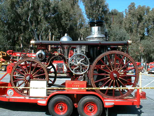 Horse-drawn steam-driven pump